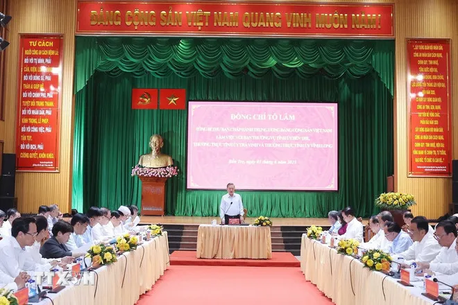 เลขาธิการโตลัมให้คำชี้แจง ภาพ: VNA Tổng Bí thư Tô Lâm phát biểu chỉ đạo. Ảnh: TTXVN