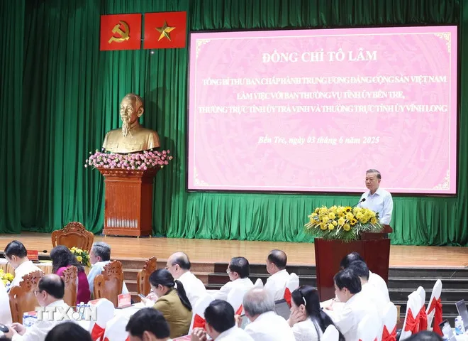 เลขาธิการโตลัมให้คำชี้แจง ภาพ: VNA Tổng Bí thư Tô Lâm phát biểu chỉ đạo. Ảnh: TTXVN