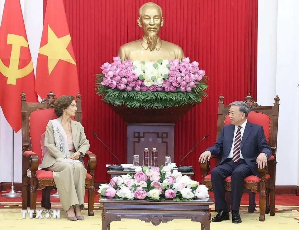 Tổng Bí thư Tô Lâm tiếp Tổng Giám đốc UNESCO Audrey Azoulay. Ảnh: TTXVN tong-bi-thu-tong-giam-doc-unesco-220250627201853.jpg