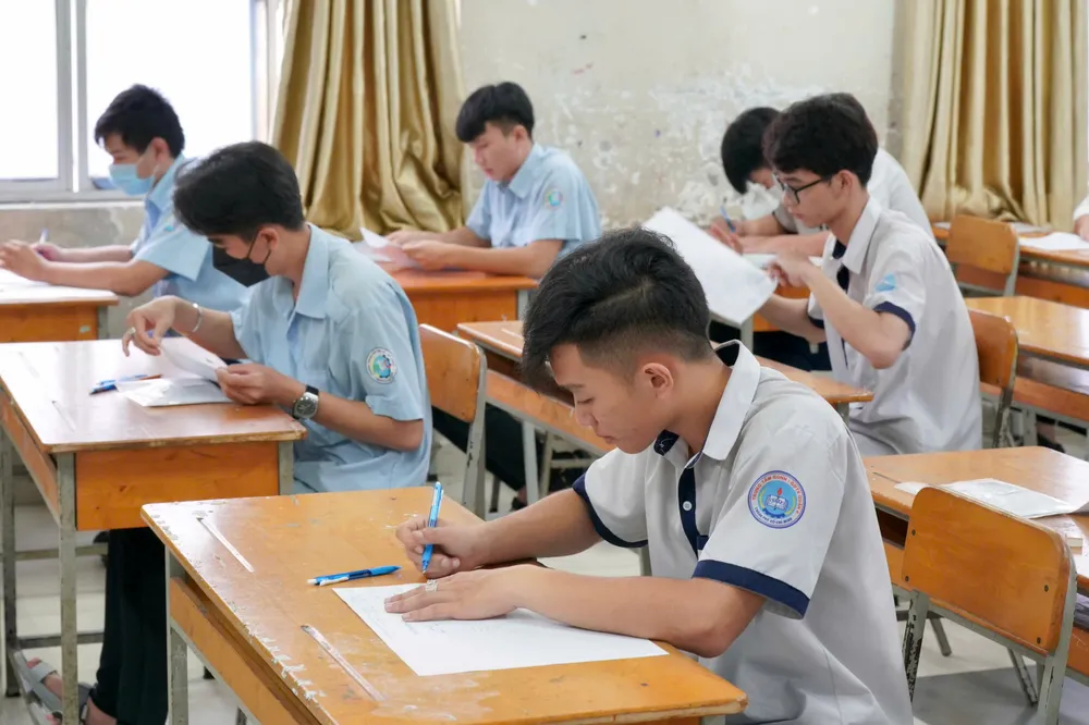 Thí sinh tham gia Kỳ thi Tốt nghiệp THPT 2025. Ảnh: HOÀNG HÙNG c0dd4638-f929-45d8-b2fe-8eaf5f2a968c.jpg