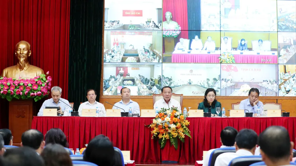 Hội nghị sơ kết công tác 6 tháng đầu năm và triển khai nhiệm vụ 6 tháng cuối năm 2025 của Bộ VH-TT-DL. Ảnh: HUẤN TRẦN