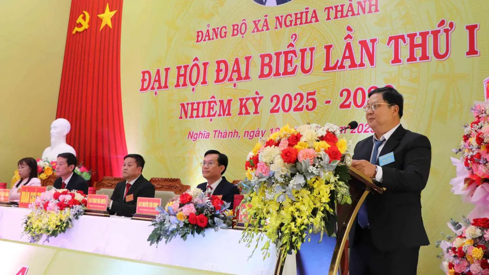 Phó Chủ nhiệm Thường trực Ủy Ban Kiểm tra Thành ủy TPHCM Nguyễn Chí Trung dự và phát biểu chỉ đạo z6918328210113_76e296d865c806aa748d7494006f8d4a.jpg