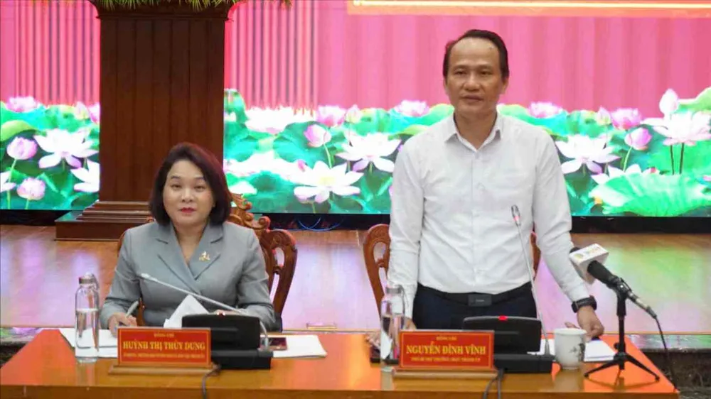Phó Bí thư Thường trực Thành ủy Đà Nẵng Nguyễn Đình Vĩnh trong một cuộc họp 90ca45cf-6e18-43bd-94cf-5c344d1c88e9.jpg