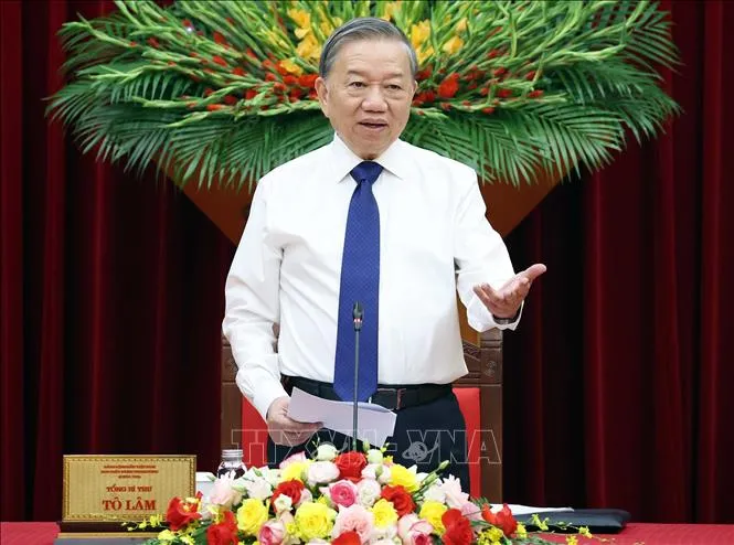 Tổng Bí thư Tô Lâm phát biểu. Ảnh: TTXVN tbt-to-lam-khuyen-hoc-16092025-01-1758028626179-17580286264341281453042.jpg