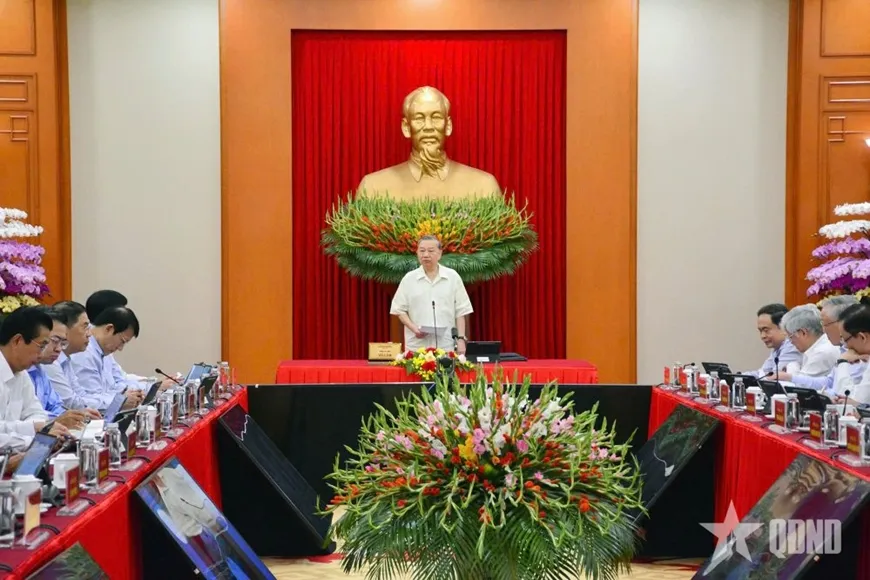 Tổng Bí thư Tô Lâm phát biểu tại phiên họp. Ảnh: QĐND tbt2.jpg