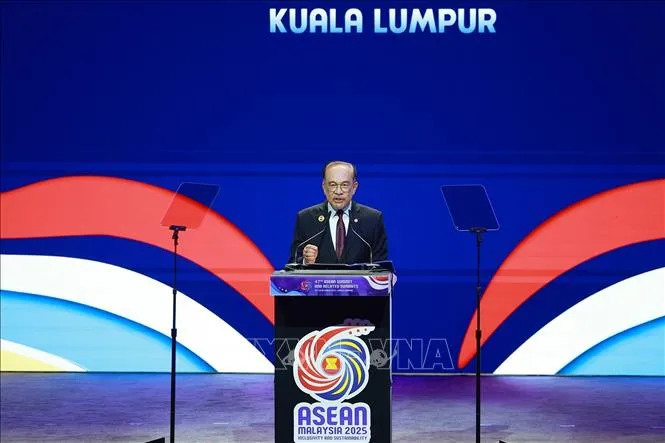 Thủ tướng Malaysia Anwar Ibrahim, Chủ tịch ASEAN 2025 phát biểu khai mạc Hội nghị Cấp cao ASEAN 47 và các Hội nghị Cấp cao liên quan thu-tuong-5.jpg