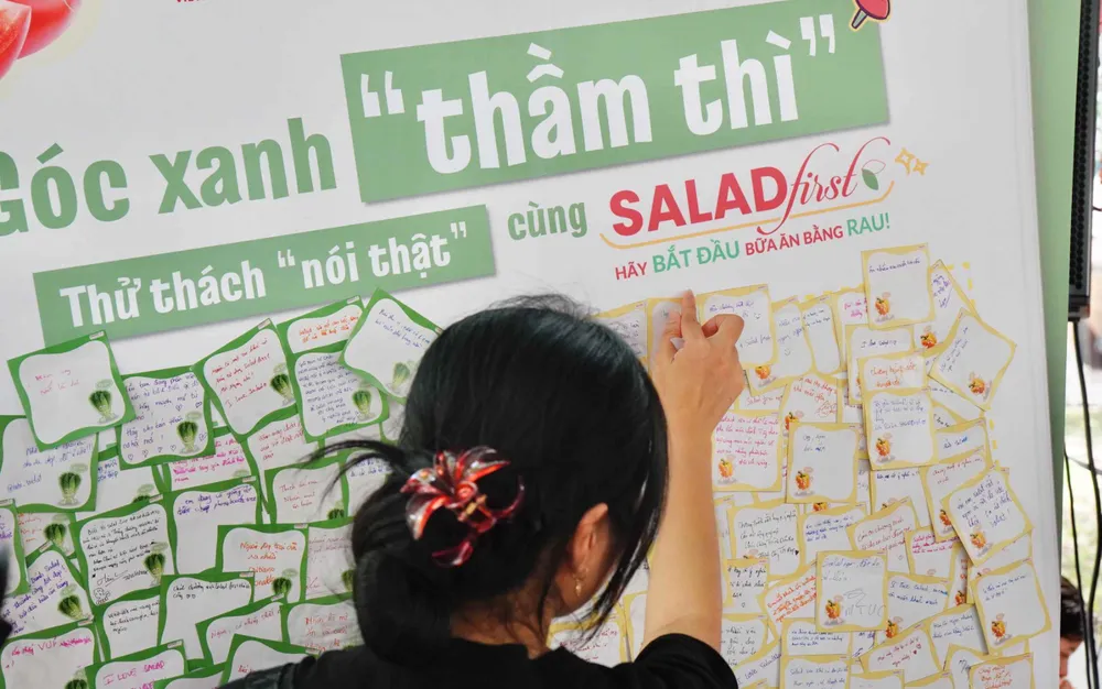 Salad first cùng sinh viên Nông lâm: Nuôi dưỡng sức trẻ, lan tỏa sức khỏe