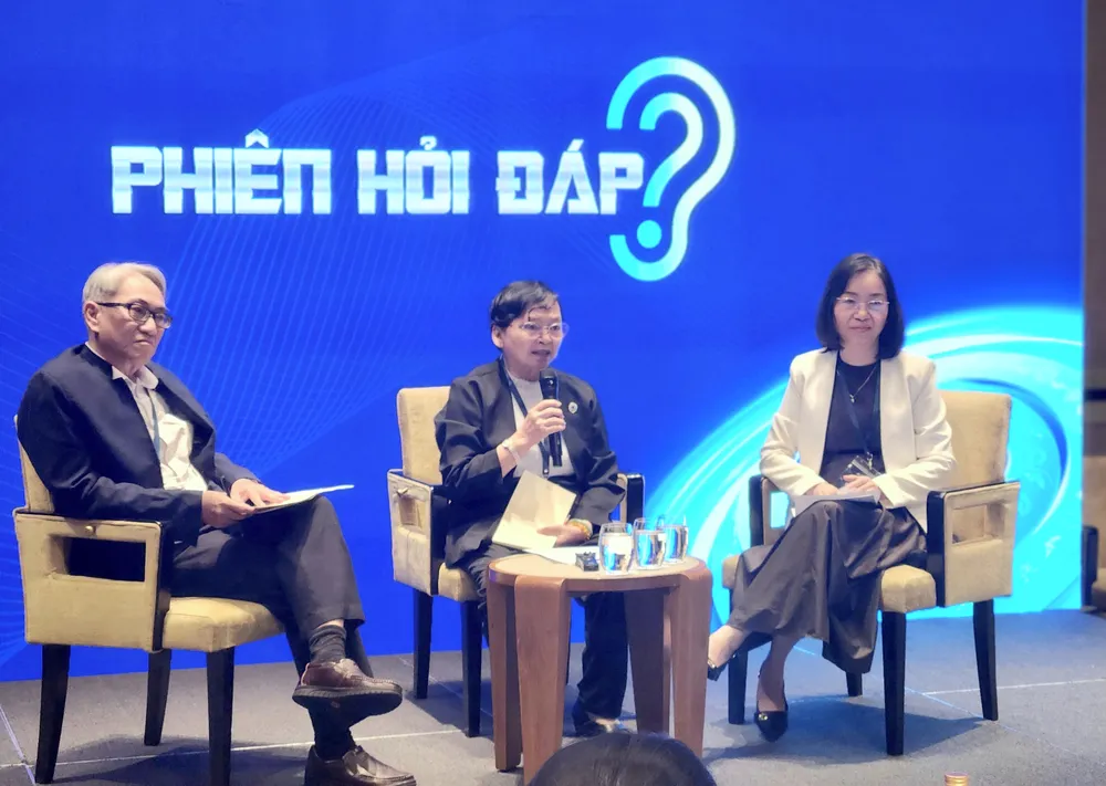 Các chuyên gia chia sẻ thông tin về phòng ngừa bệnh do phế cầu khuẩn tại họp báo ngày 24-8 20250824_112533.jpg