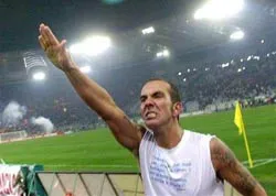 Di Canio: “Tôi là phần tử phát xít” ảnh 1 Di Canio: “Tôi là phần tử phát xít” ảnh 1