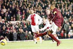 Cơ hội cho Arsenal trở lại ảnh 1 Cơ hội cho Arsenal trở lại ảnh 1