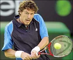 Safin mệt mỏi chống chọi cùng chấn thương