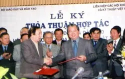 Hợp tác giữa Bộ GD-ĐT và LH các Hội KHKT Việt Nam