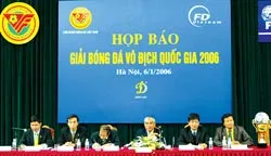 Đội vô địch V-League 2006 được nhận 700 triệu đồng ảnh 1 Đội vô địch V-League 2006 được nhận 700 triệu đồng ảnh 1