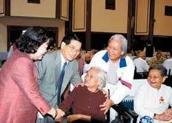 Nghiêm túc khắc phục khuyết điểm, tiếp tục đưa TPHCM đạt nhiều thắng lợi mới