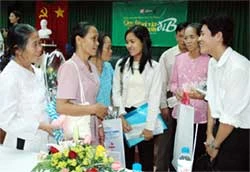Sống động những câu chuyện bây giờ mới kể