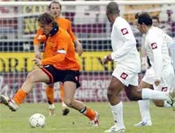 Trận derby Italia chỉ còn là ngôi á quân? ảnh 2 Trận derby Italia chỉ còn là ngôi á quân? ảnh 2