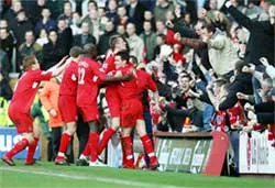 Liverpool đánh bại Manchester United ảnh 2