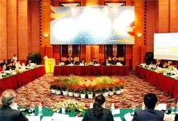 Thúc đẩy tự do thương mại