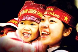 Nhà nhiếp ảnh Nguyễn Bách Thảo:“Nhiếp ảnh đồng bằng chưa chuyên nghiệp”