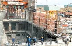 Hệ thống điện được đặt trong tình trạng báo động cao nhất