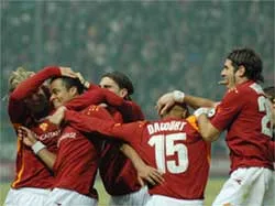 Ngọn lửa Roma ! ảnh 1 Ngọn lửa Roma ! ảnh 1
