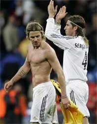 Bernabeu lại bị chia cắt lần nữa ảnh 1 Bernabeu lại bị chia cắt lần nữa ảnh 1