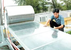 Bài 1: Lãng phí điện - căn bệnh mãn tính ảnh 2 Bài 1: Lãng phí điện - căn bệnh mãn tính ảnh 2