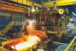Đầu tư nhà máy thép 1,04 tỷ USD tại Dung Quất
