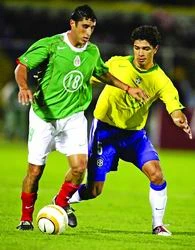 Vị đắng cho khách mời