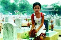 Với đêm tưởng niệm tại Nghĩa trang Liệt sĩ Trường Sơn ảnh 2 Với đêm tưởng niệm tại Nghĩa trang Liệt sĩ Trường Sơn ảnh 2