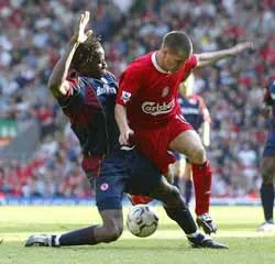 Liverpool: Nguy cơ mất Owen ảnh 1 Liverpool: Nguy cơ mất Owen ảnh 1