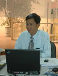 Hàng trăm bạn đọc gởi câu hỏi đến GS-TSKH Bành Tiến Long và TS Nguyễn Đức Nghĩa ảnh 14 Hàng trăm bạn đọc gởi câu hỏi đến GS-TSKH Bành Tiến Long và TS Nguyễn Đức Nghĩa ảnh 14