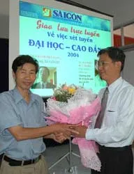 Hàng trăm bạn đọc gởi câu hỏi đến GS-TSKH Bành Tiến Long và TS Nguyễn Đức Nghĩa ảnh 17 Hàng trăm bạn đọc gởi câu hỏi đến GS-TSKH Bành Tiến Long và TS Nguyễn Đức Nghĩa ảnh 17