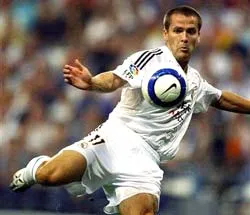 Real Madrid không đổi Owen lấy Eto’o