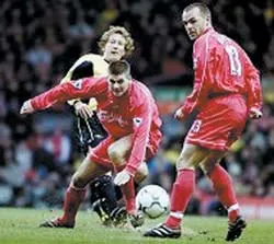 Cuộc đọ sức giữa 2 phong cách Tây Ban Nha và Pháp