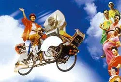 Phương Thanh nghỉ hát... đạp xích lô