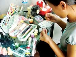 Quý bà làm đẹp đón xuân ảnh 2 Quý bà làm đẹp đón xuân ảnh 2