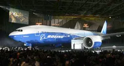 Hãng Boeing tung ra thị trường máy bay 777 đời mới