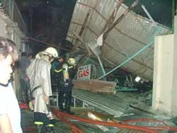 Nổ đại lý gas làm 1 người chết, 4 người bị thương