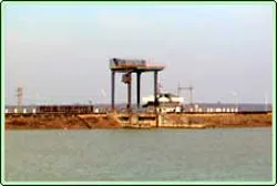 Lập đoàn cưỡng chế vi phạm tại hồ thủy điện Thác Mơ