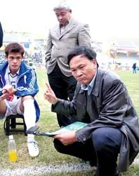 Ông Thanh về Nghệ An chơi cờ thế