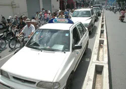 Nhiễu sự…