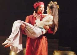 Cổ điển và cách tân trong “Huyền thoại cuộc sống” ảnh 2 Cổ điển và cách tân trong “Huyền thoại cuộc sống” ảnh 2
