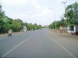 Long Khánh trăn trở miền ký ức