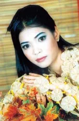 Hoàng Nhất, Hoa Phượng ảnh 2 Hoàng Nhất, Hoa Phượng ảnh 2