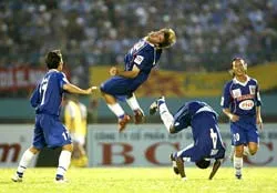 Kesley Alves chân sút xô ngã mọi kỷ lục của V-League ? ảnh 2 Kesley Alves chân sút xô ngã mọi kỷ lục của V-League ? ảnh 2