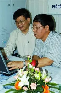 Giao lưu trực tuyến với lãnh đạo Tổng Công ty Điện lực VN ảnh 3 Giao lưu trực tuyến với lãnh đạo Tổng Công ty Điện lực VN ảnh 3