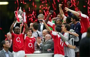 Chung kết FA CUP: Arsenal giành được chiếc cup FA thứ 10 cho mình ảnh 11