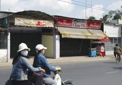 Từ lãng phí đến vi phạm pháp luật