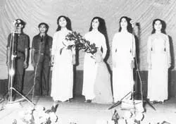 Tình Bác sáng đời ta